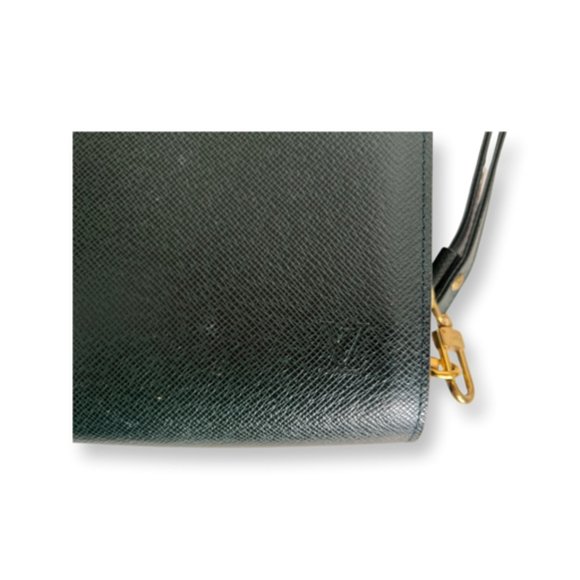 Louis Vuitton Tiga Baikal Clutch - Picture 12 of 13